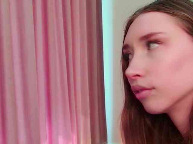 モデル: babylalisa
