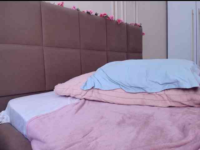 モデル: babylalisa