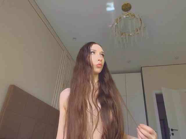 モデル: babylalisa
