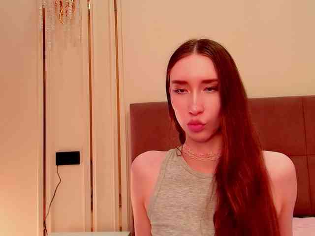 モデル: babylalisa