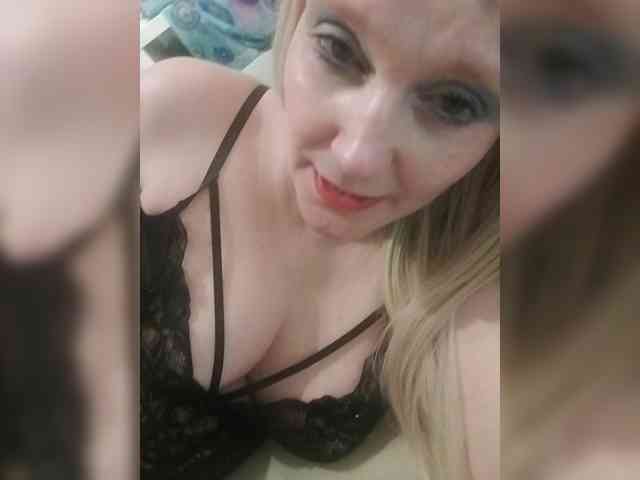Lunauniverse webcam