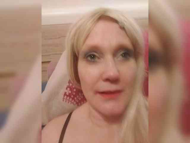 Lunauniverse webcam
