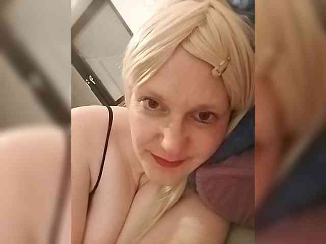 Model: Lunauniverse