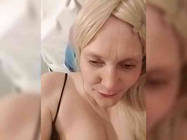 Lunauniverse webcam