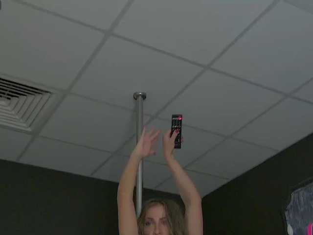 AnneGoddesss live cam on BongaCams