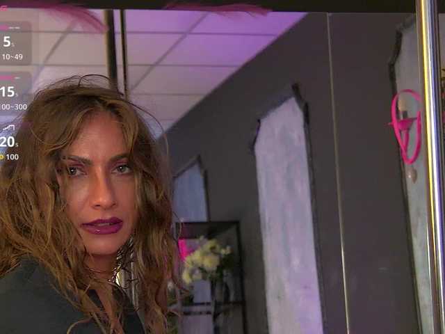 AnneGoddesss live cam on BongaCams