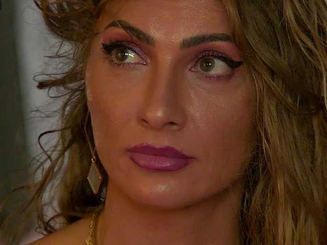 AnneGoddesss live cam on BongaCams