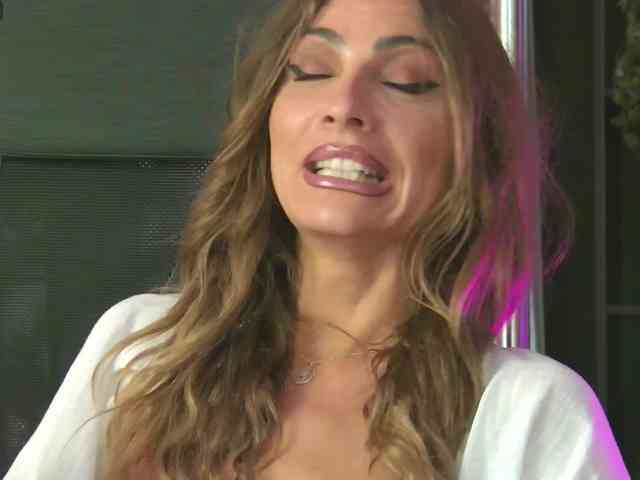 AnneGoddesss