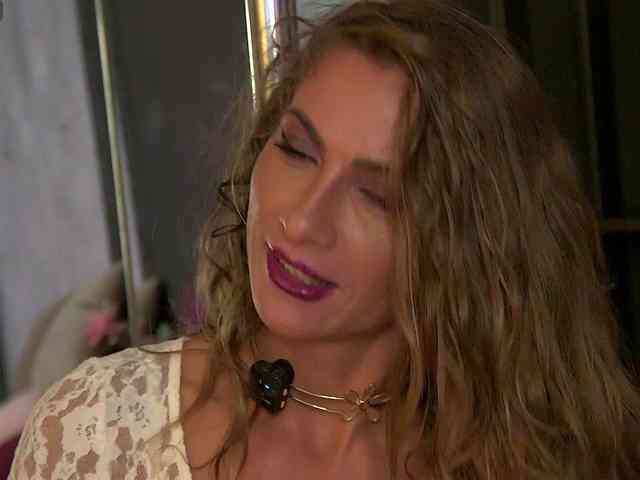 AnneGoddesss webcam