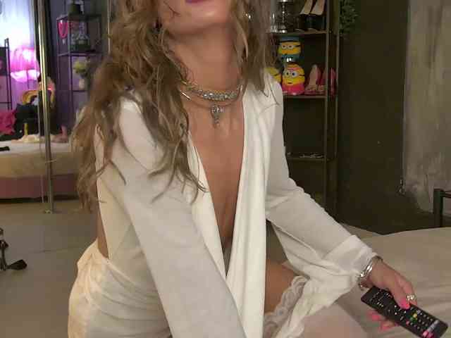 AnneGoddesss AnneGoddesss