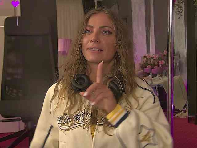 AnneGoddesss