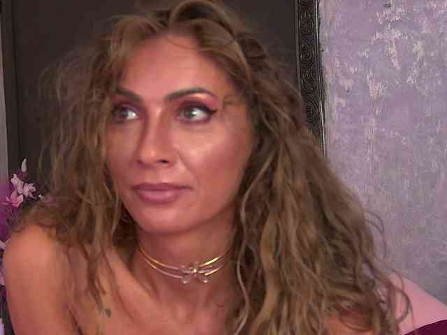 AnneGoddesss
