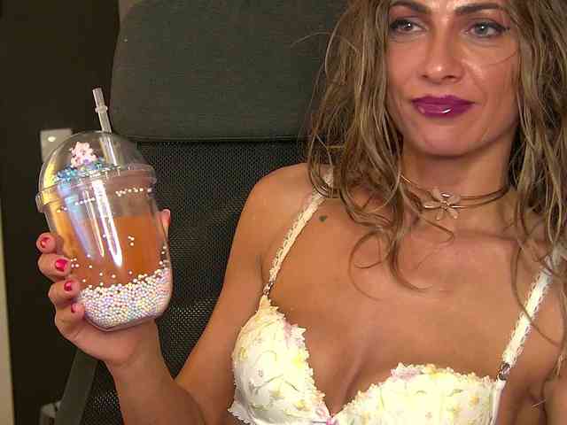 AnneGoddesss webcam