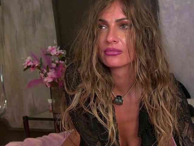 AnneGoddesss webcam