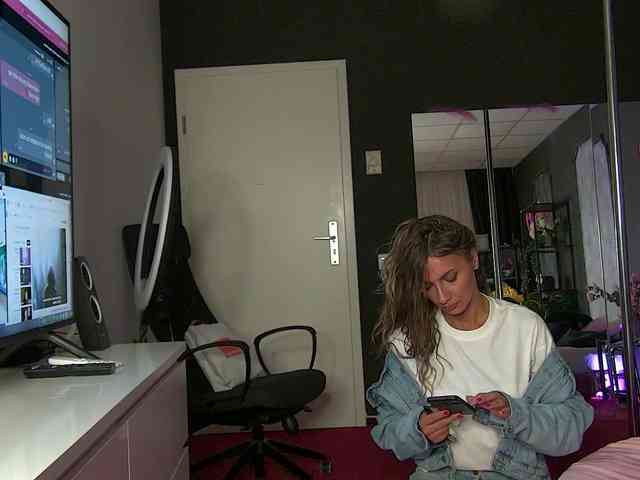 AnneGoddesss webcam