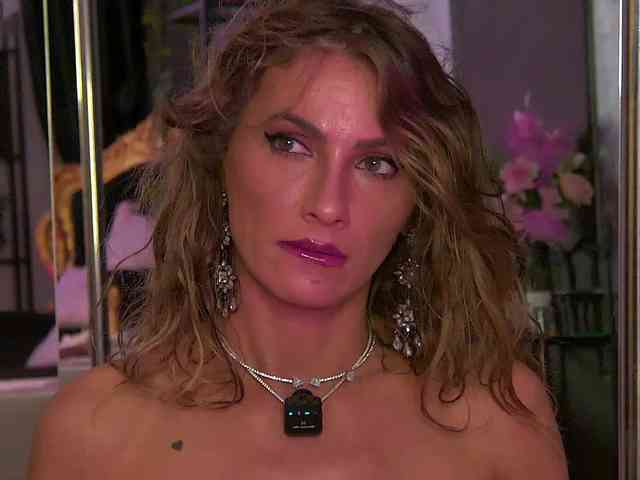 AnneGoddesss webcam