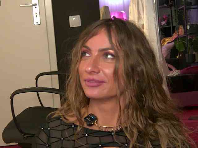 AnneGoddesss webcam
