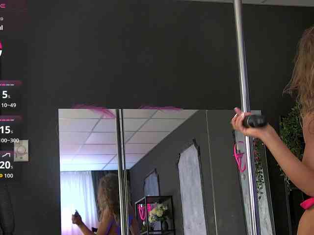 AnneGoddesss webcam