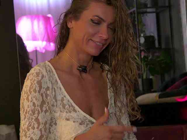 AnneGoddesss AnneGoddesss