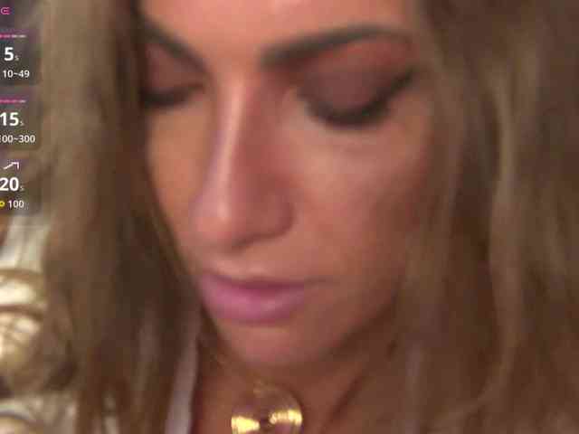 AnneGoddesss AnneGoddesss
