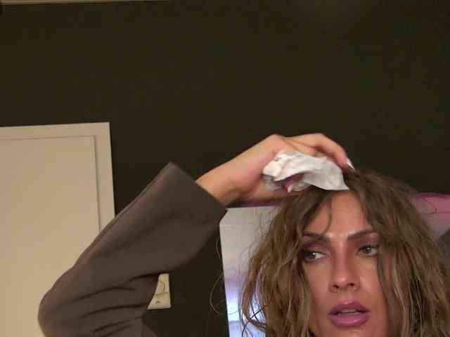 AnneGoddesss AnneGoddesss
