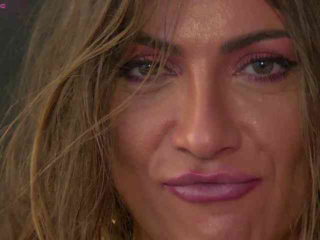 AnneGoddesss webcam