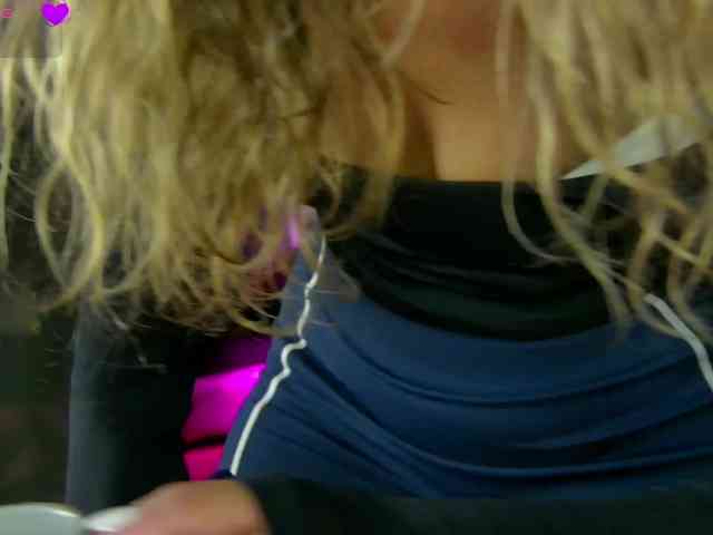 AnneGoddesss webcam