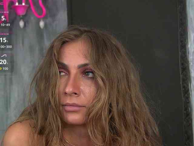 AnneGoddesss webcam