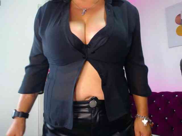 AnnieCarterr webcam