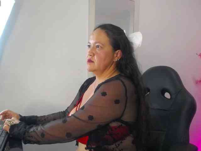 AnnieCarterr webcam