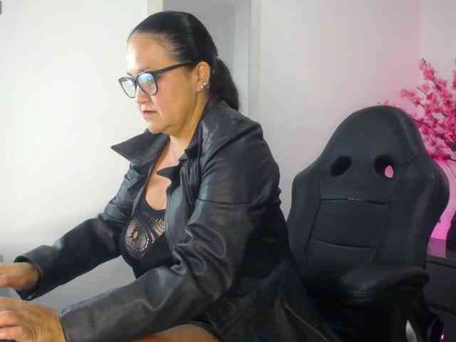 AnnieCarterr webcam