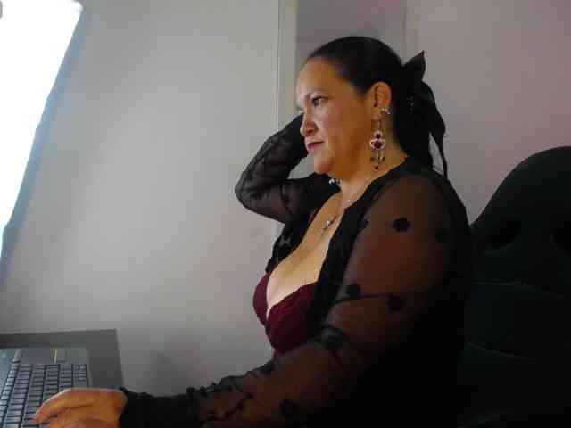 AnnieCarterr webcam