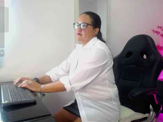 AnnieCarterr webcam