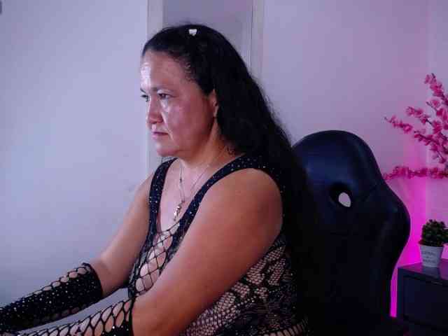 AnnieCarterr webcam