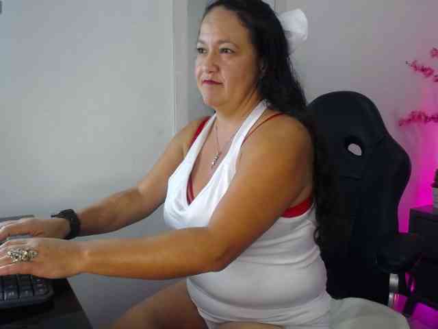 AnnieCarterr webcam