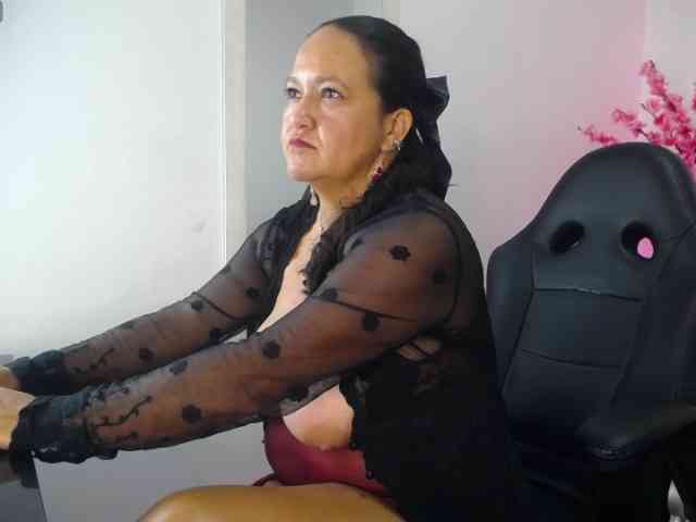 AnnieCarterr webcam
