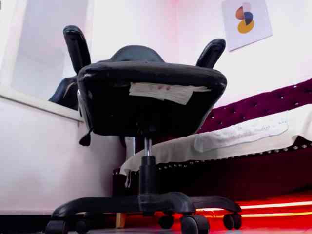 AnnieCarterr webcam