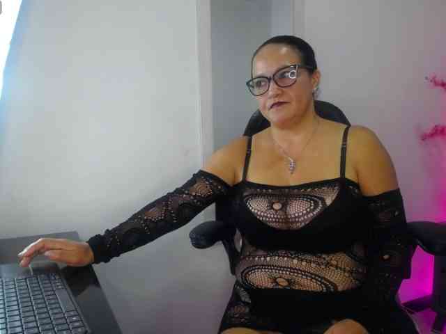 AnnieCarterr webcam