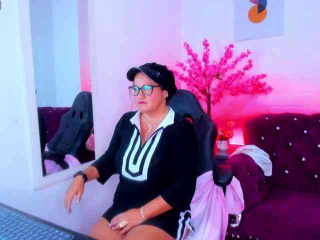 AnnieCarterr webcam
