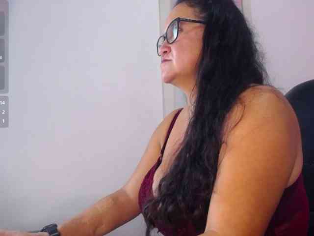 AnnieCarterr webcam