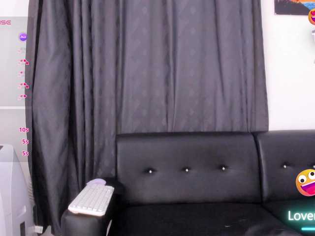 LucyDalton live cam on BongaCams
