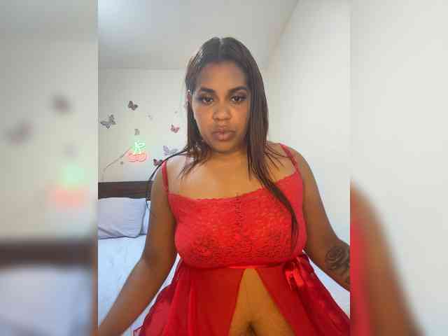 LucyDalton webcam