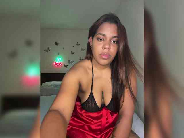 LucyDalton webcam