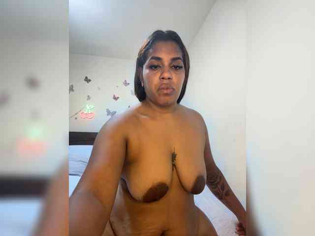 LucyDalton webcam