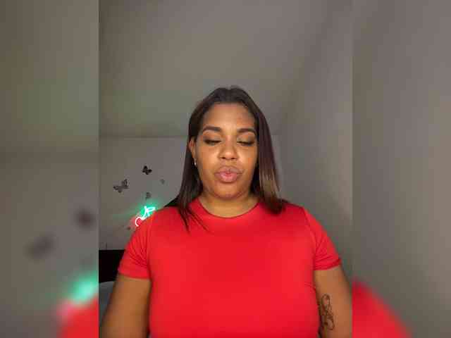 LucyDalton webcam