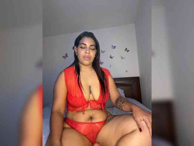 LucyDalton webcam