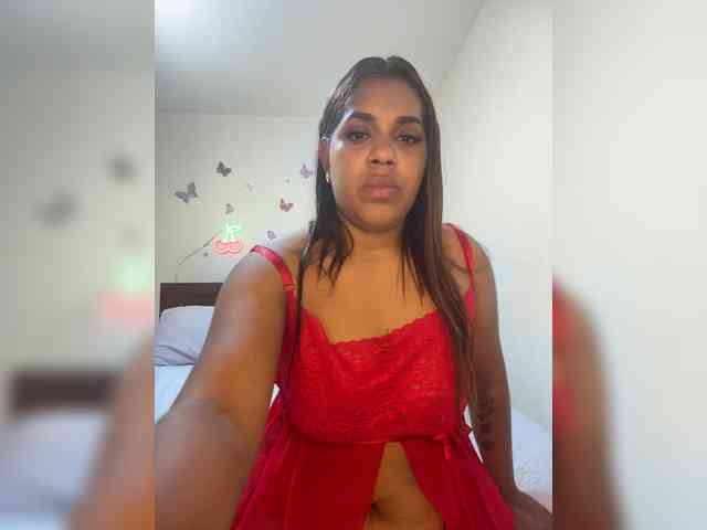 LucyDalton webcam
