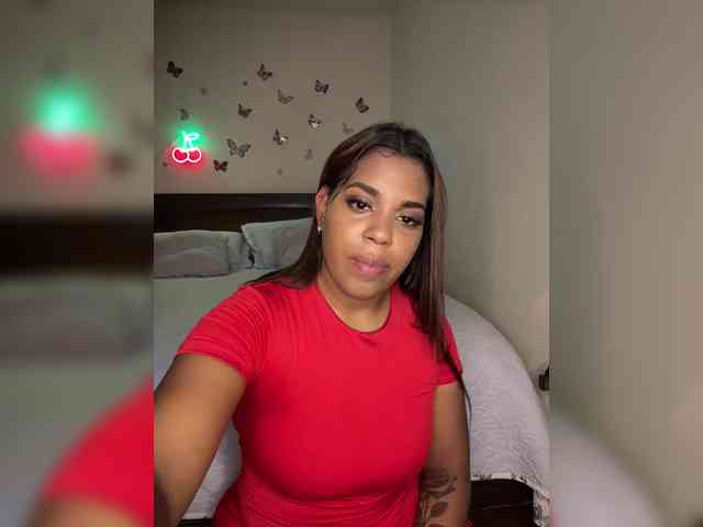 LucyDalton webcam