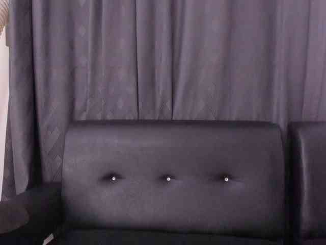 LucyDalton webcam