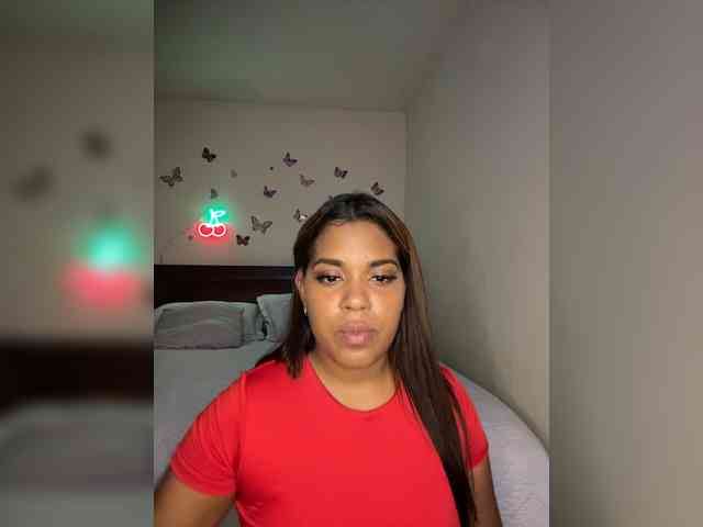 LucyDalton webcam